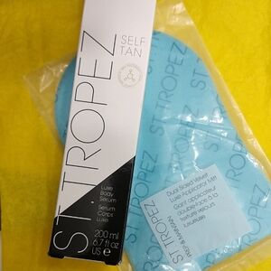 St. Tropez Luxe Body Serum with Blue Mitt
